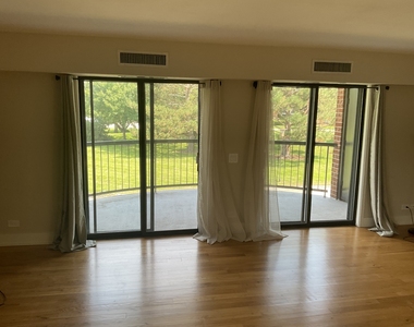 1515 E Central Road - Photo Thumbnail 3