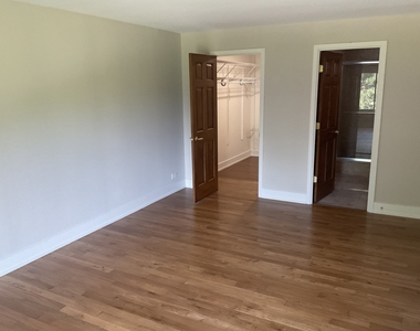 1515 E Central Road - Photo Thumbnail 6