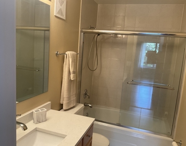 1515 E Central Road - Photo Thumbnail 8