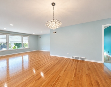 8608 W Carmen Avenue - Photo Thumbnail 5