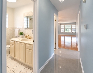 8608 W Carmen Avenue - Photo Thumbnail 37