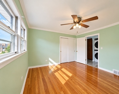 8608 W Carmen Avenue - Photo Thumbnail 18
