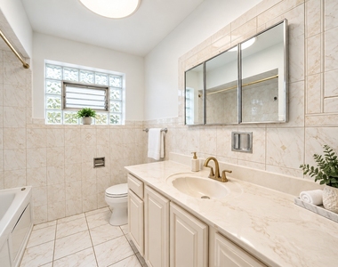 8608 W Carmen Avenue - Photo Thumbnail 25