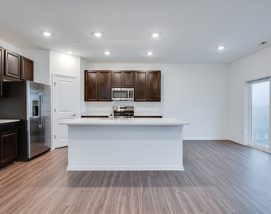 235 Cooney Way - Photo Thumbnail 4