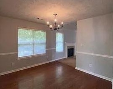 1363 Wilkes Crest Court - Photo Thumbnail 12