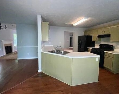 1363 Wilkes Crest Court - Photo Thumbnail 2