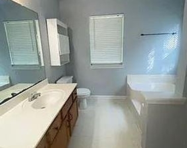 1363 Wilkes Crest Court - Photo Thumbnail 8