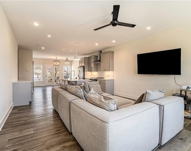 3454 Elkins Street - Photo Thumbnail 6