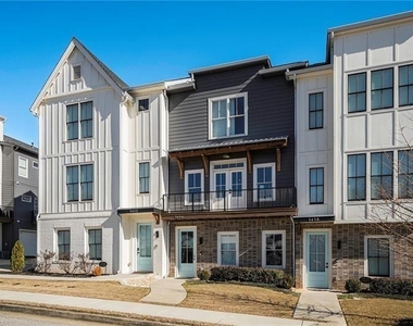 3454 Elkins Street - Photo Thumbnail 3