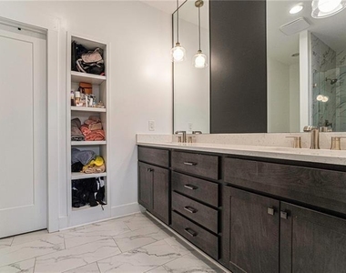 3454 Elkins Street - Photo Thumbnail 16