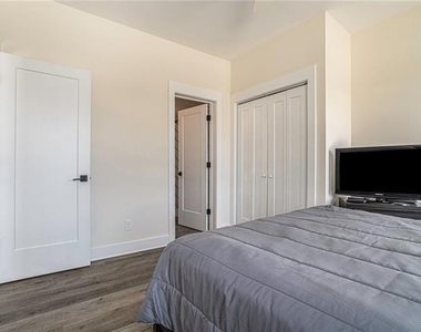 3454 Elkins Street - Photo Thumbnail 21