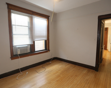 1927 W Schiller Street - Photo Thumbnail 7