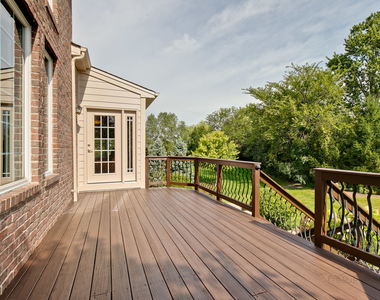 10 Eagle Ridge Drive - Photo Thumbnail 30