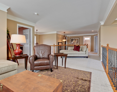 10 Eagle Ridge Drive - Photo Thumbnail 18