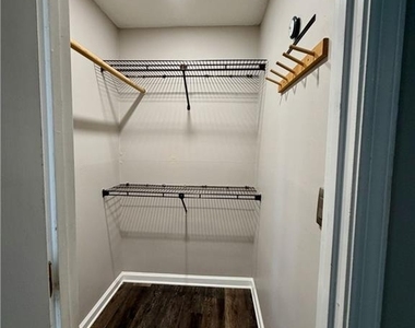 5200 Afton Way Se - Photo Thumbnail 23