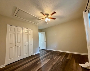 5200 Afton Way Se - Photo Thumbnail 14