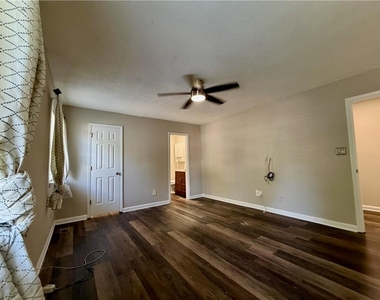 5200 Afton Way Se - Photo Thumbnail 22