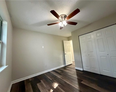 5200 Afton Way Se - Photo Thumbnail 17