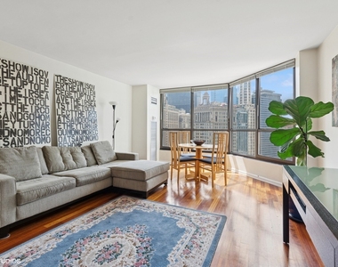 405 N Wabash Avenue - Photo Thumbnail 20