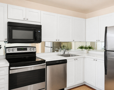 405 N Wabash Avenue - Photo Thumbnail 6