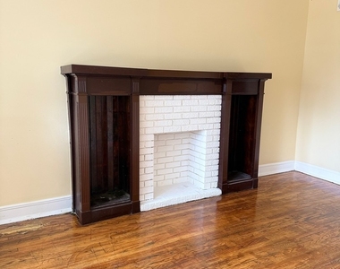 5703 S Emerald Avenue - Photo Thumbnail 4