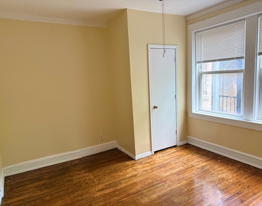 5703 S Emerald Avenue - Photo Thumbnail 9
