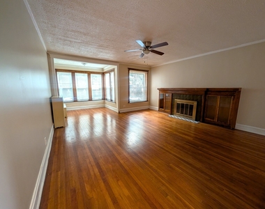 6730 S Ridgeland Avenue - Photo Thumbnail 2