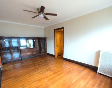 6730 S Ridgeland Avenue - Photo Thumbnail 7
