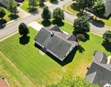 465 Camella Circle - Photo Thumbnail 34