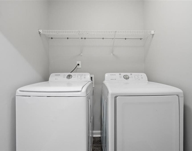 465 Camella Circle - Photo Thumbnail 18