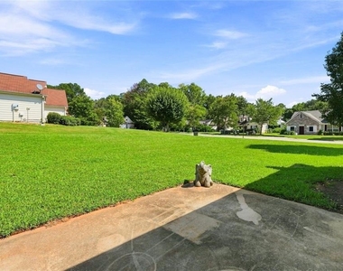 465 Camella Circle - Photo Thumbnail 30