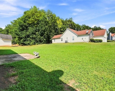 465 Camella Circle - Photo Thumbnail 27