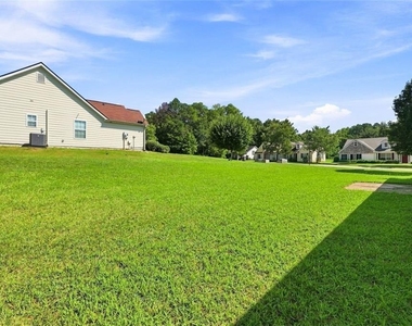 465 Camella Circle - Photo Thumbnail 26