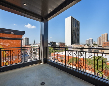 159 W North Avenue - Photo Thumbnail 15