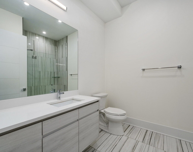 159 W North Avenue - Photo Thumbnail 13