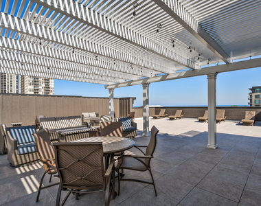 159 W North Avenue - Photo Thumbnail 18