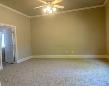 4070 Mayhill Circle - Photo Thumbnail 8