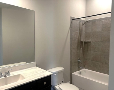 4070 Mayhill Circle - Photo Thumbnail 12
