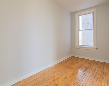 1141 S Francisco Avenue - Photo Thumbnail 8