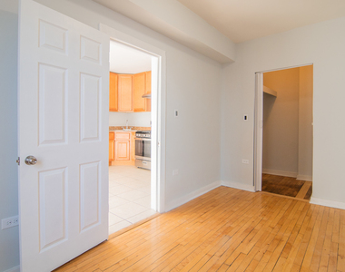 1141 S Francisco Avenue - Photo Thumbnail 9