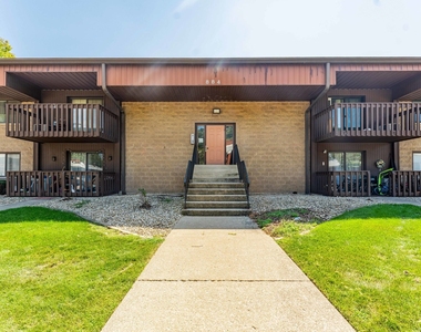 884 N Prairie Avenue - Photo Thumbnail 18