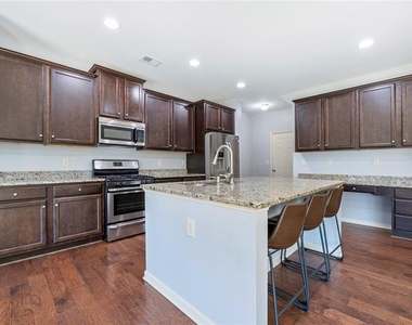 4467 Water Mill Drive - Photo Thumbnail 13