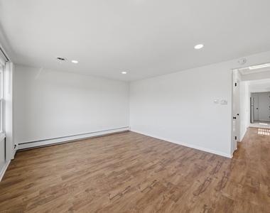 4510 W 55th Street - Photo Thumbnail 4