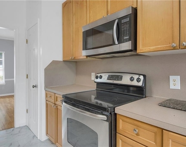 5972 Rosie Lane Se - Photo Thumbnail 8