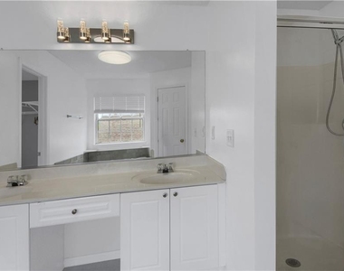 5972 Rosie Lane Se - Photo Thumbnail 21