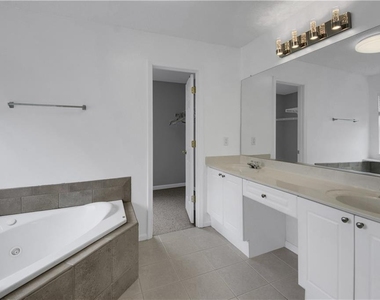 5972 Rosie Lane Se - Photo Thumbnail 22