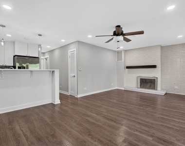 5518 E Lake Drive - Photo Thumbnail 5