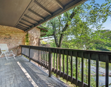 5518 E Lake Drive - Photo Thumbnail 1
