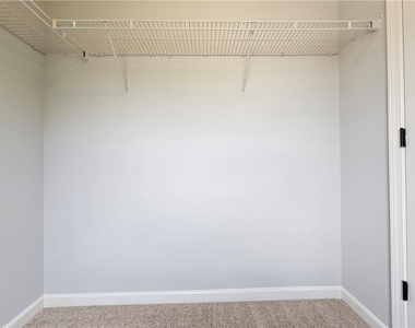 3218 Leyden Court - Photo Thumbnail 46