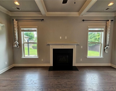 3218 Leyden Court - Photo Thumbnail 14